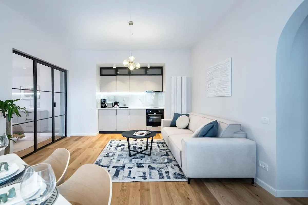 Stunning Views 3Br Sunny Flat - 3 Superb Balconies Apartman Bukarest