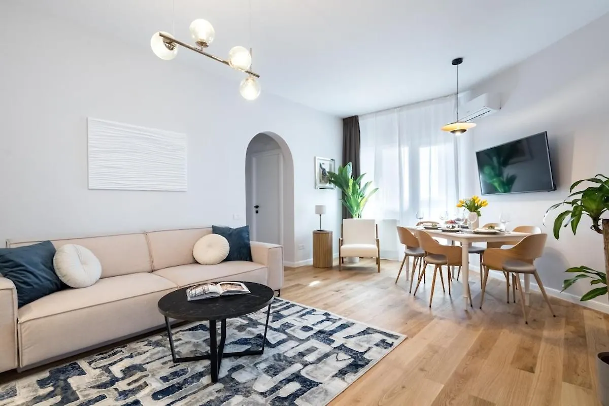Stunning Views 3Br Sunny Flat - 3 Superb Balconies Apartman Bukarest