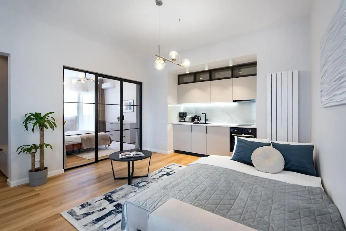 アパート ブカレストStunning Views 3Br Sunny Flat - 3 Superb Balconiesアパートメント ルーマニア